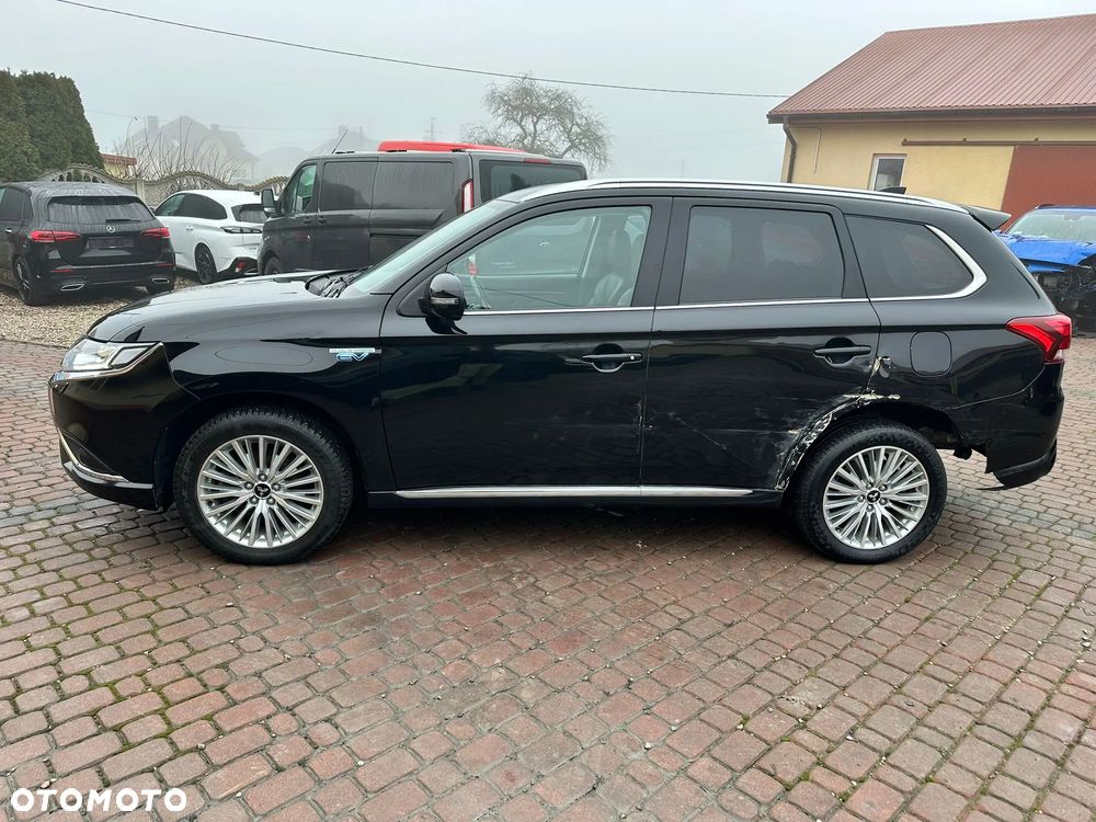 Mitsubishi Outlander 2.4 4WD Diamant - 10