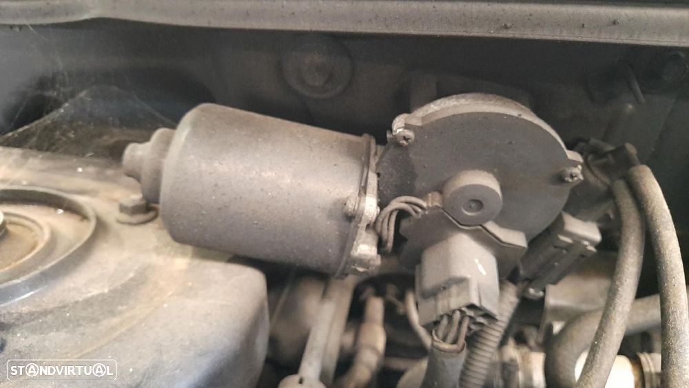 Motor limpa vidros frente KIA Carnival II (GQ) - 1