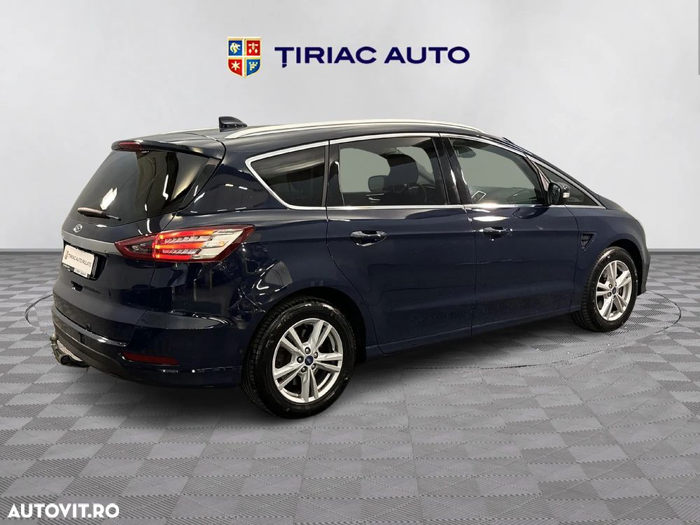 Ford S-Max - 5