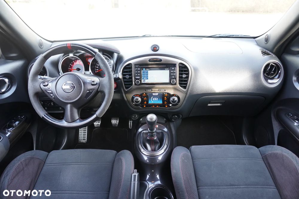 Nissan Juke 1.6 DIG-T Nismo RS - 8