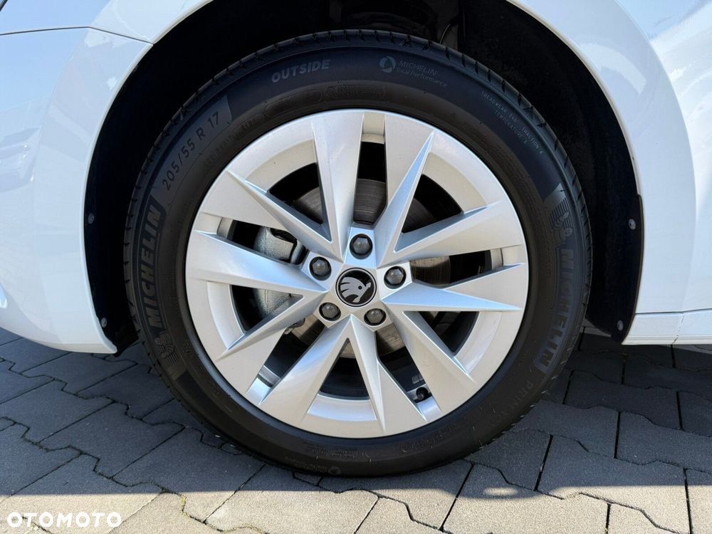 Skoda Octavia 1.5 TSI mHEV Edition 130 Selection DSG - 32
