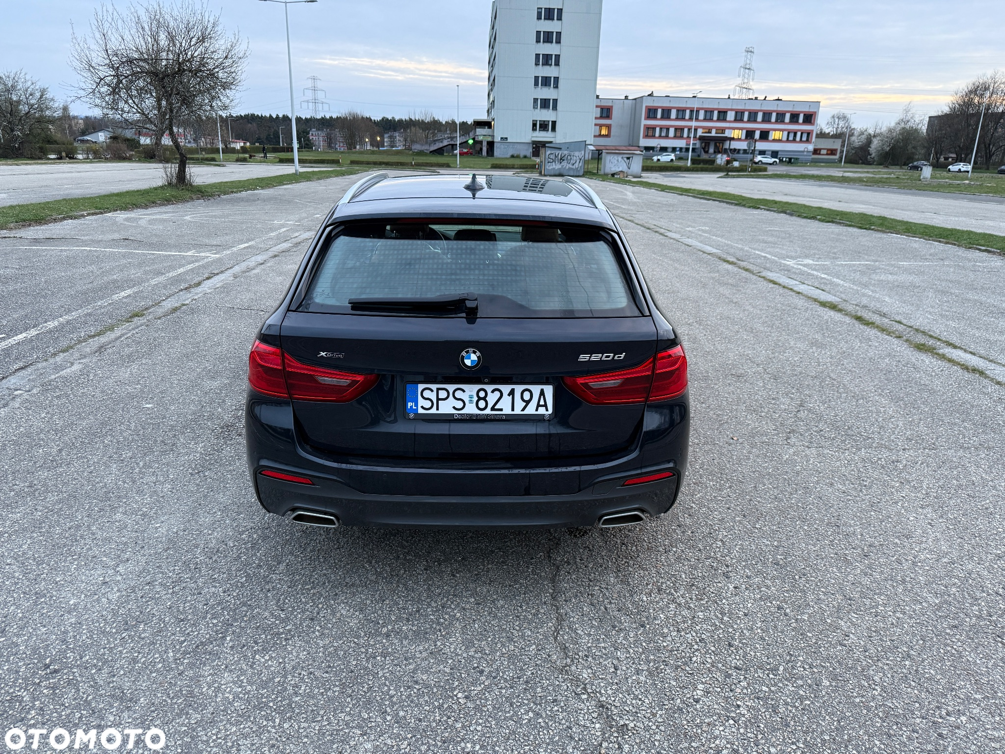 BMW Seria 5 520d xDrive Touring M Sport Edition - 7
