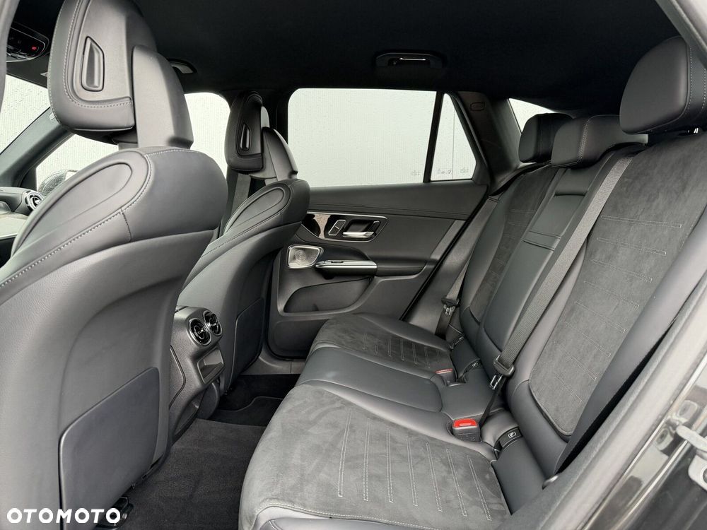 Mercedes-Benz GLC 220 d mHEV 4-Matic AMG Line - 19