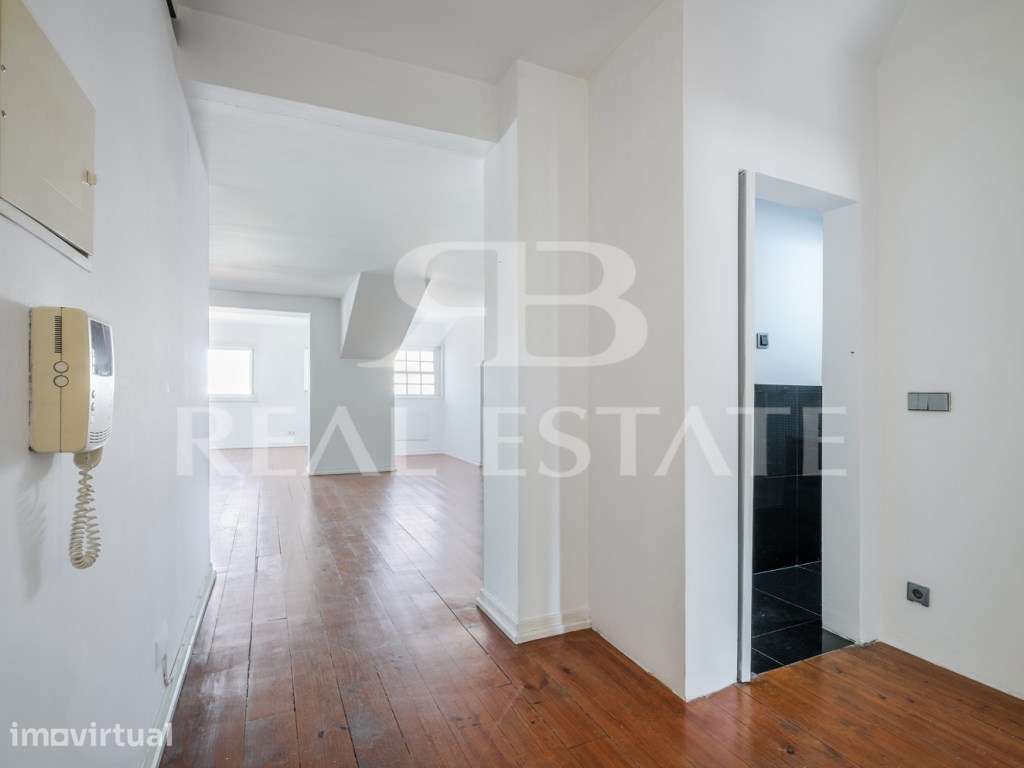 T2+1 com Vista no Chiado - coração de Lisboa - Grande imagem: 5/33