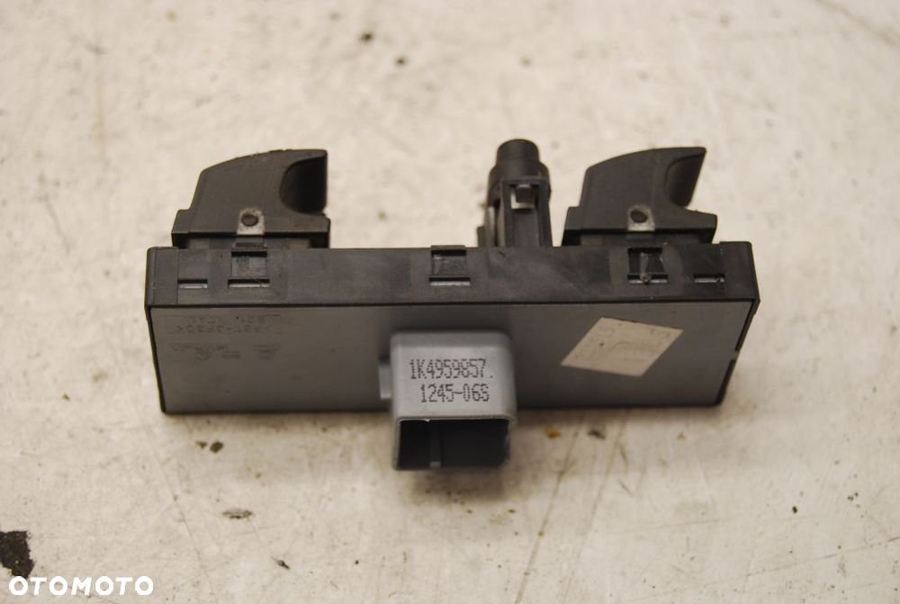 PRZEŁĄCZNIK STEROWANIA SZYB 1K4959857 PASSAT B6 VW 1K4959857A 1K4959857B SEAT TOLEDO III ALTEA - 11