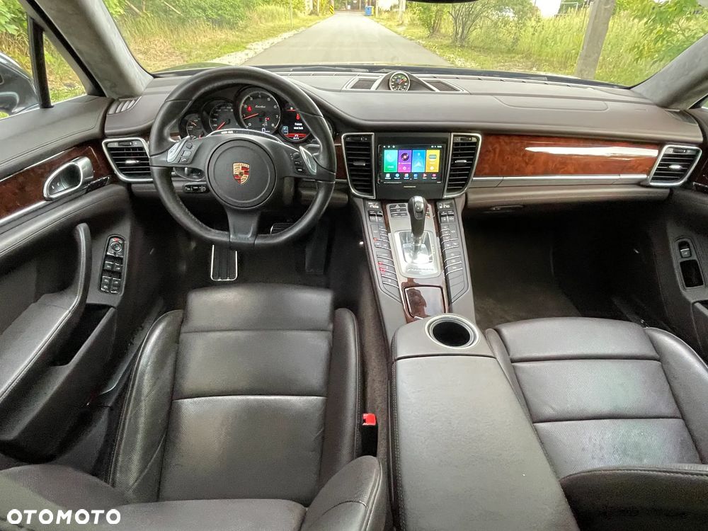 Porsche Panamera Turbo Executive PDK - 12
