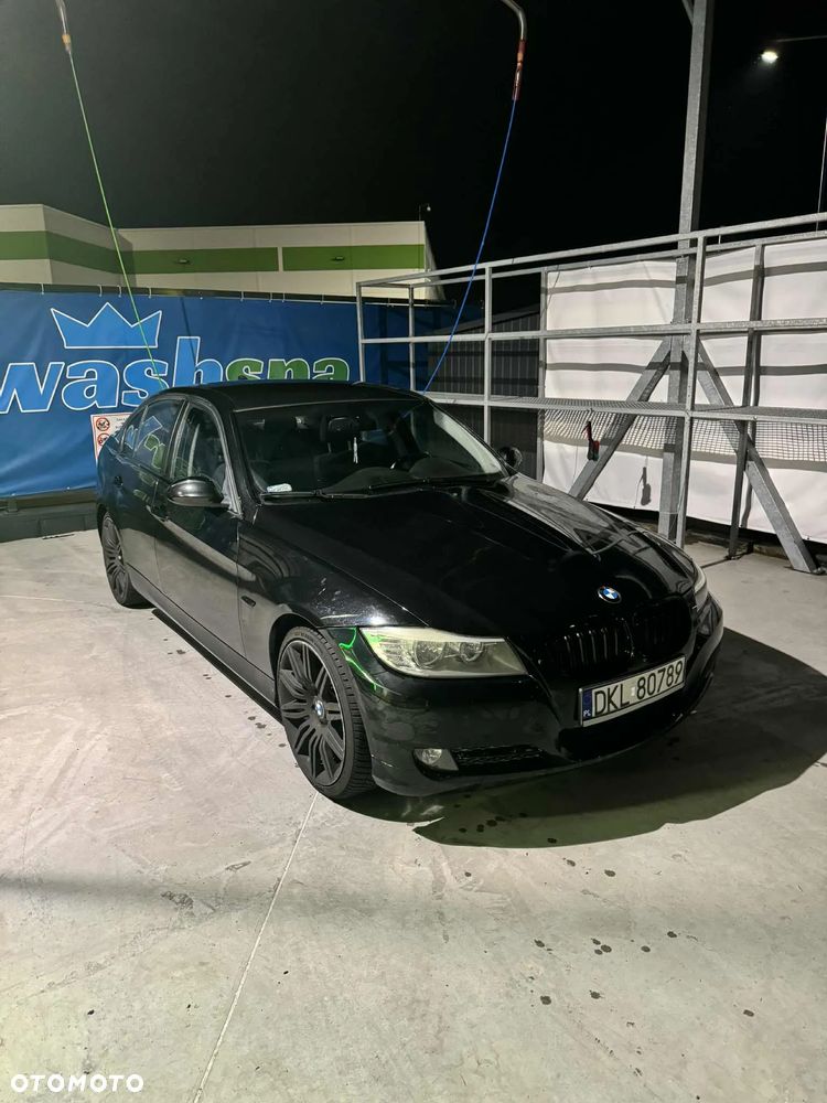 BMW Seria 3 320i - 1