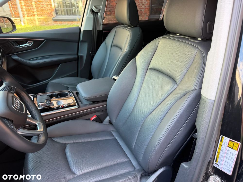Audi Q7 SUV TFSI quattro 250 kW tiptronic S line business - 36