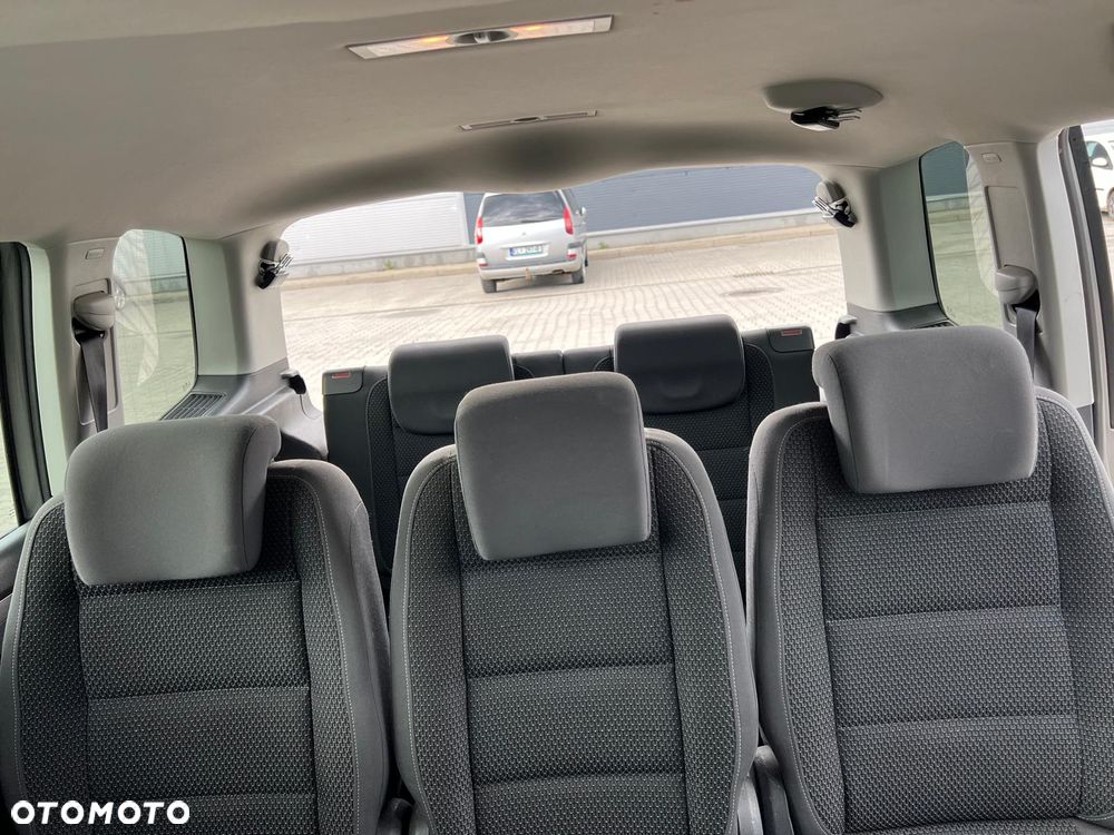 Volkswagen Touran 1.6 TDI DPF Comfortline - 10