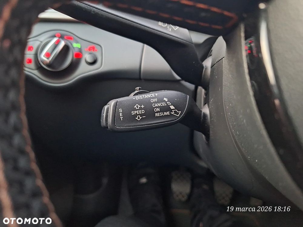 Audi A4 Avant 2.0 TDI DPF S line Sportpaket - 12