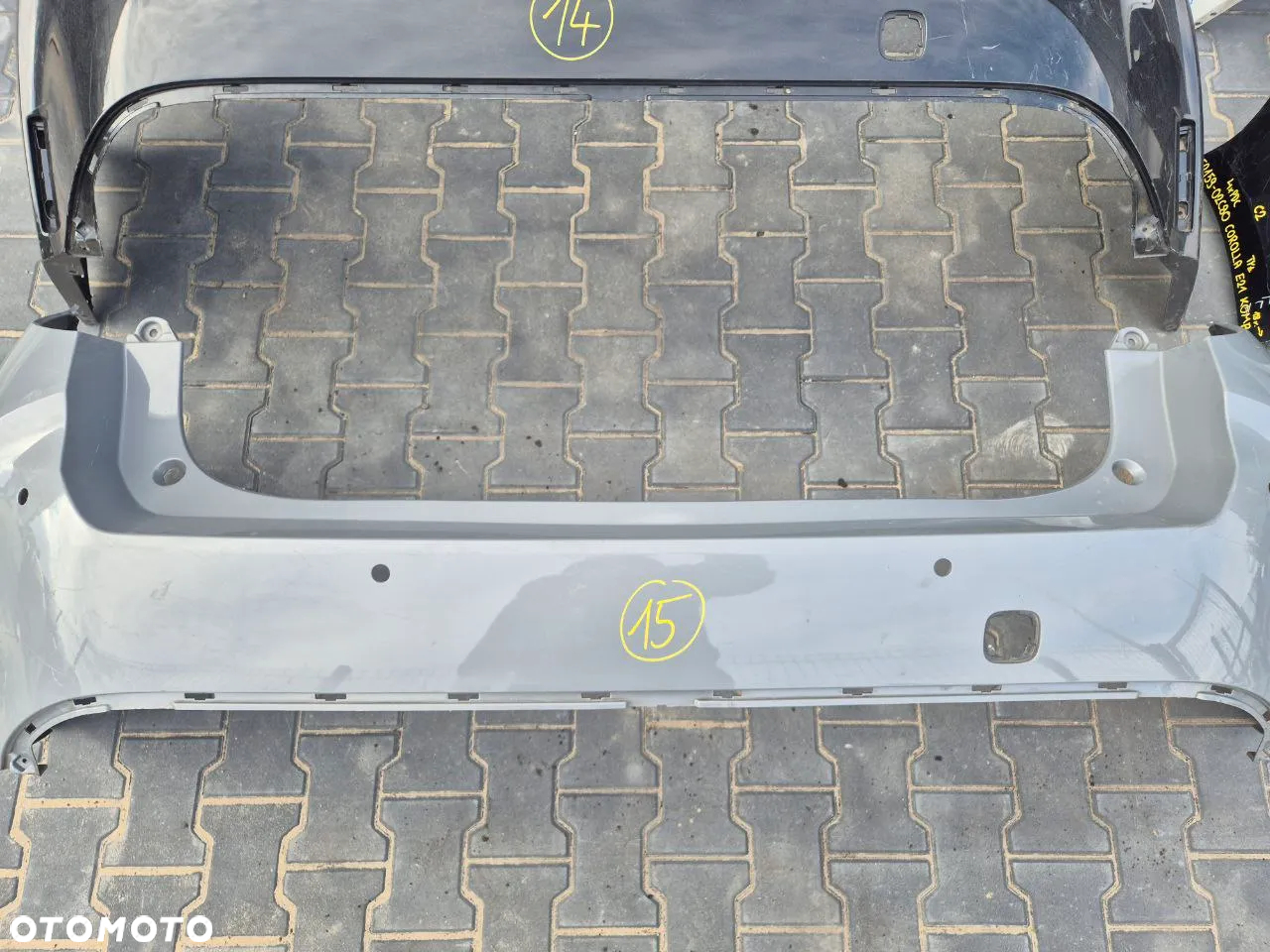 TOYOTA COROLLA E21 KOMBI ZDERZAK TYLNY (dostępne 7 zderzaki) - 12