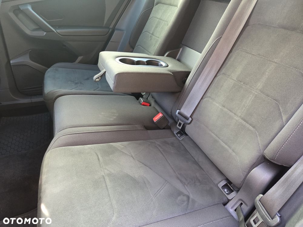 Volkswagen Tiguan - 26