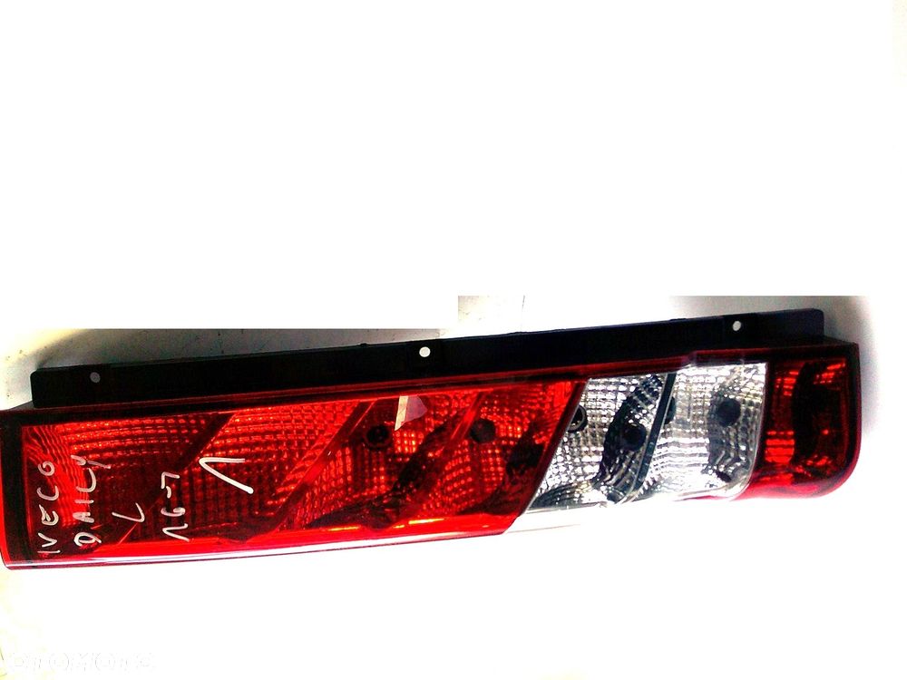 iveco daily 14r- lampa tył lewa tylna - 7