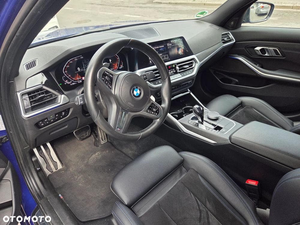BMW Seria 3 330i xDrive M Sport sport - 10