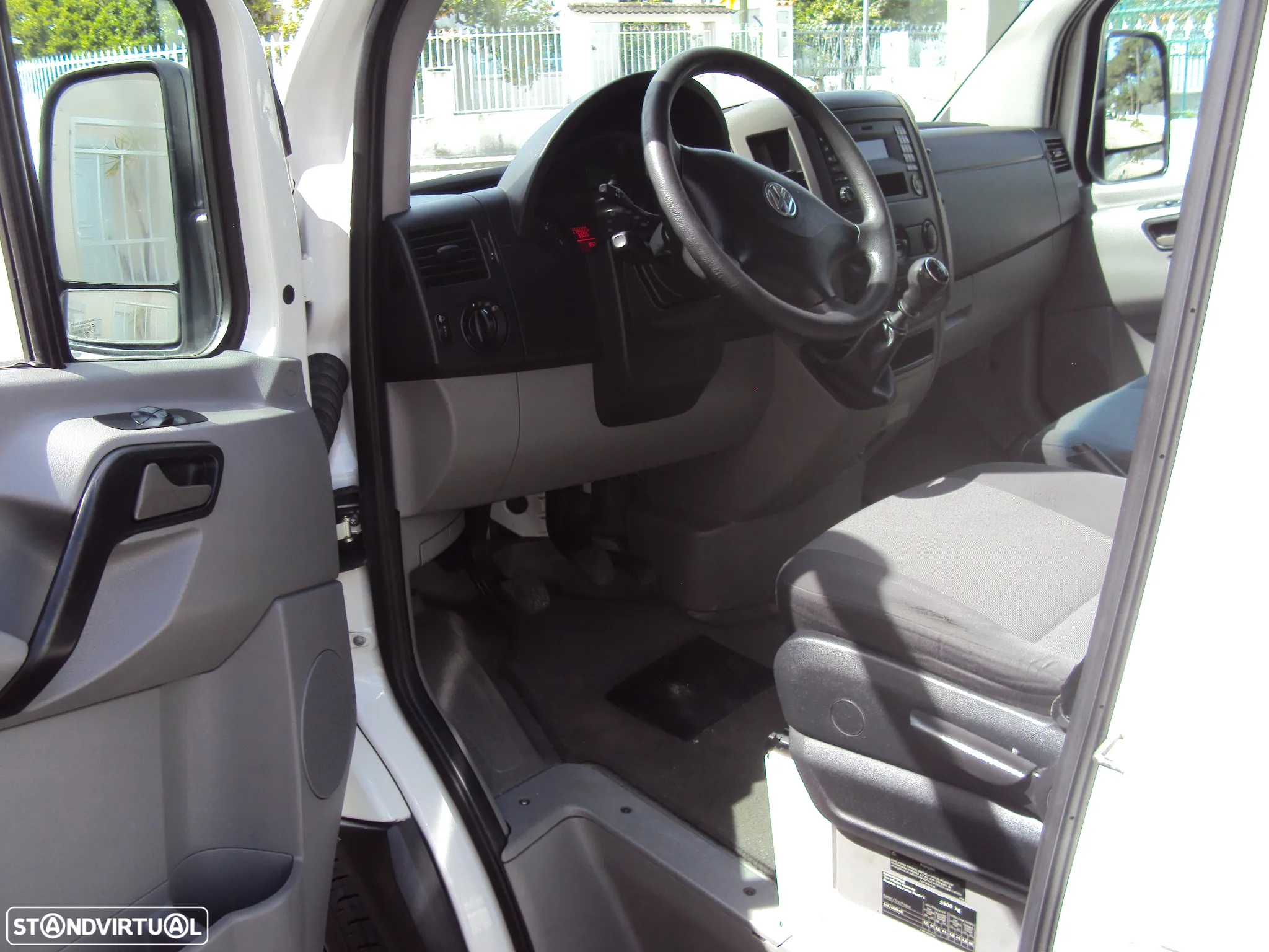 VW CRAFTER   FRIO    EXTRA   LONGO - 10