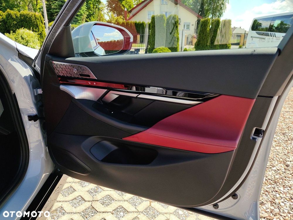 BMW Seria 5 - 24