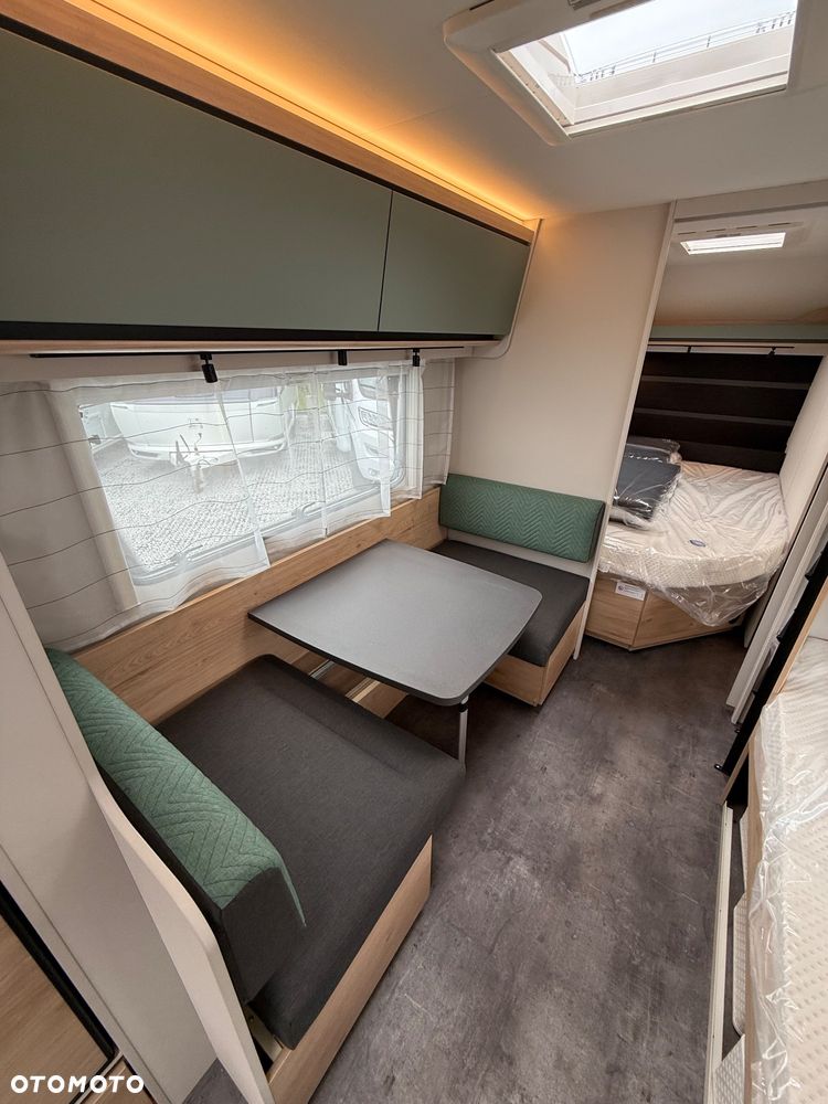 Dethleffs Camper 730 FKR - 13