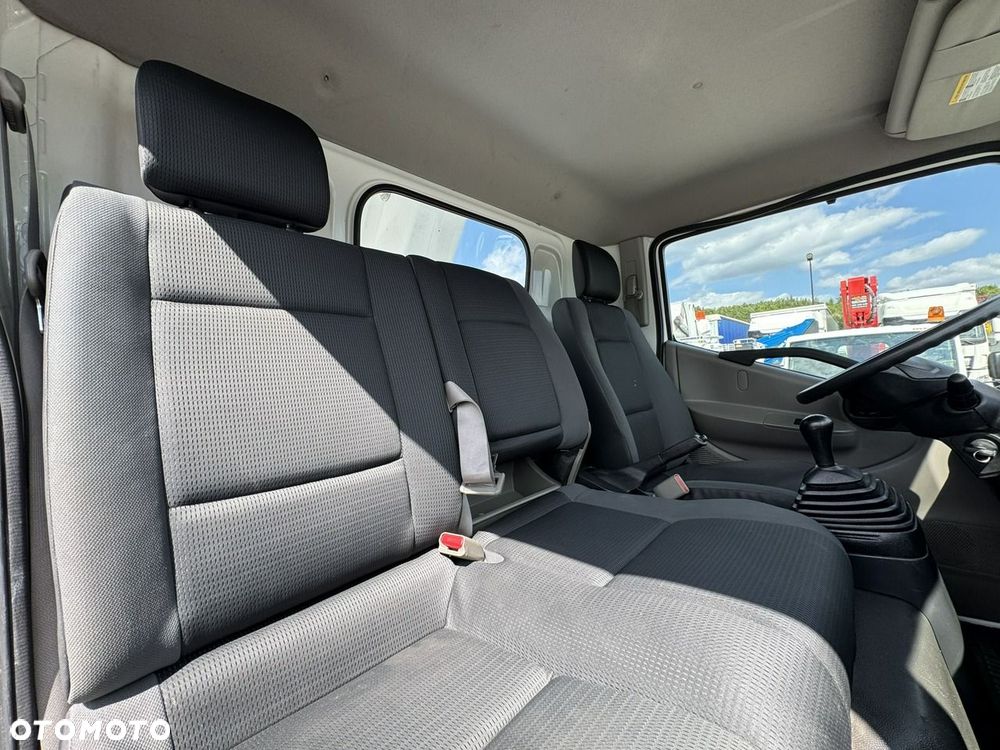 Nissan Cabstar - 31