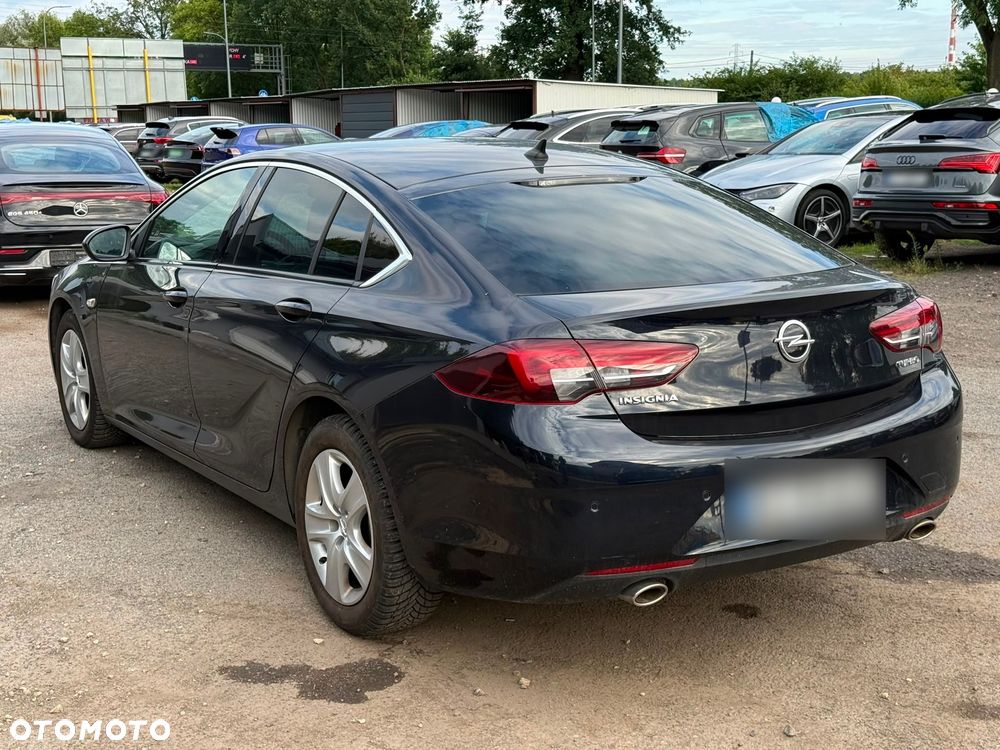 Opel Insignia 1.6 T Innovation S&S - 11