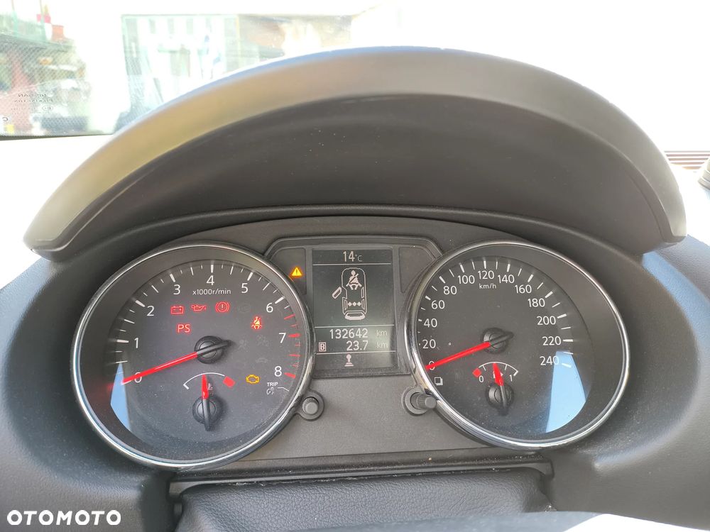 Nissan Qashqai 2.0 360 - 6