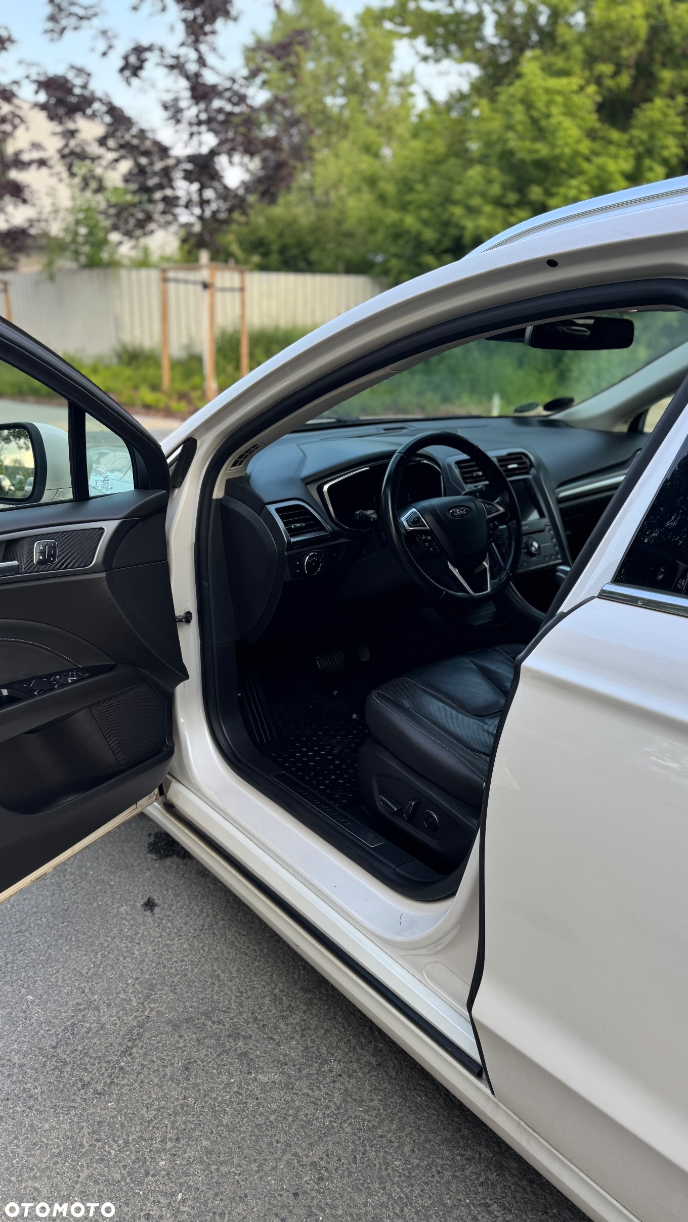 Ford Mondeo - 8