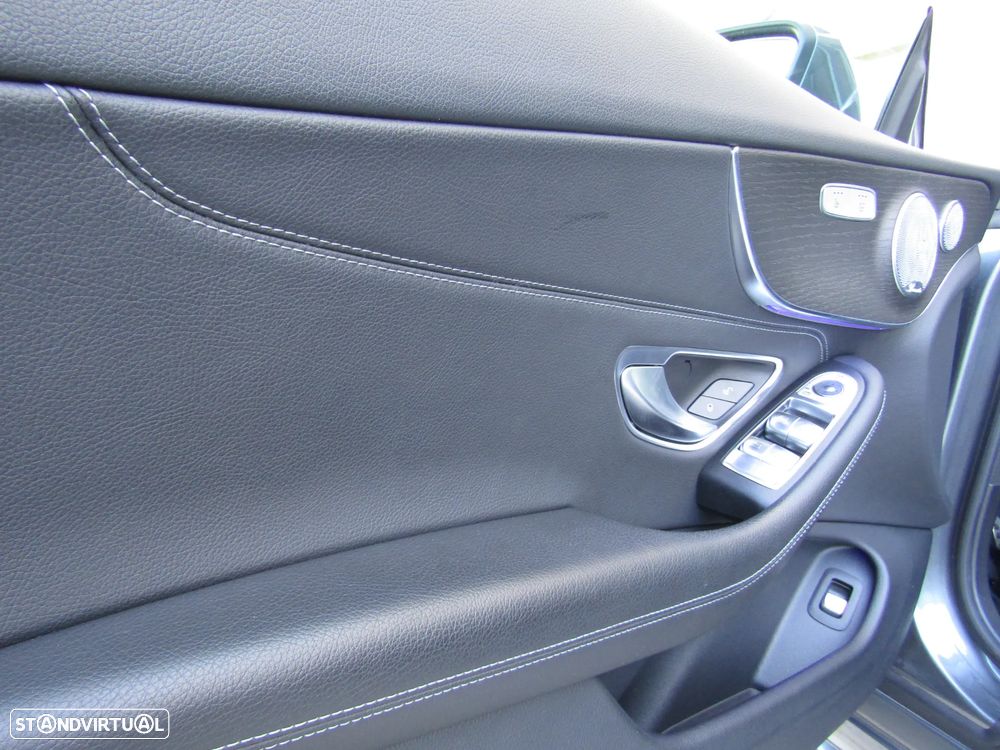 Mercedes-Benz C 220 d Cabrio AMG Line Aut. - 13