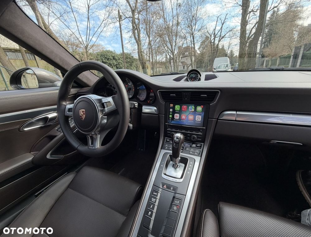 Porsche 911 Carrera 4S PDK - 9