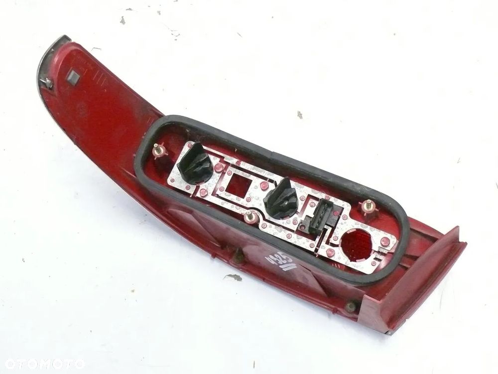 LAMPA TYLNA LEWA FORD SCORPIO MK2 - 3