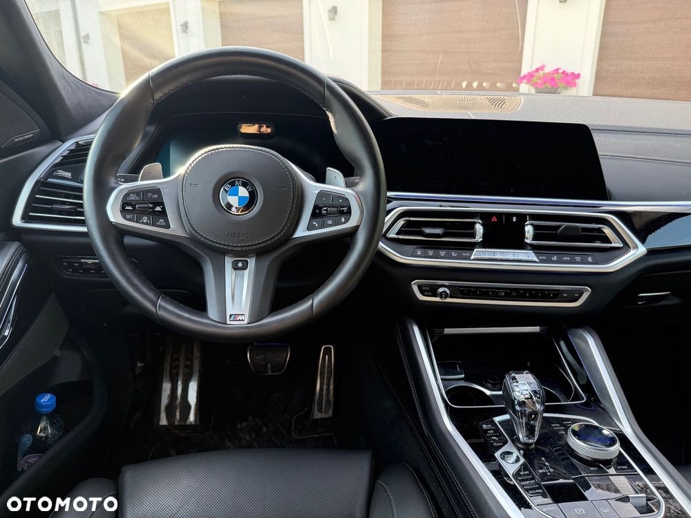 BMW X6 xDrive40i - 10