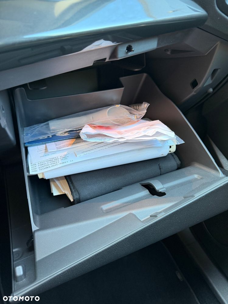 Ford Grand C-MAX - 26