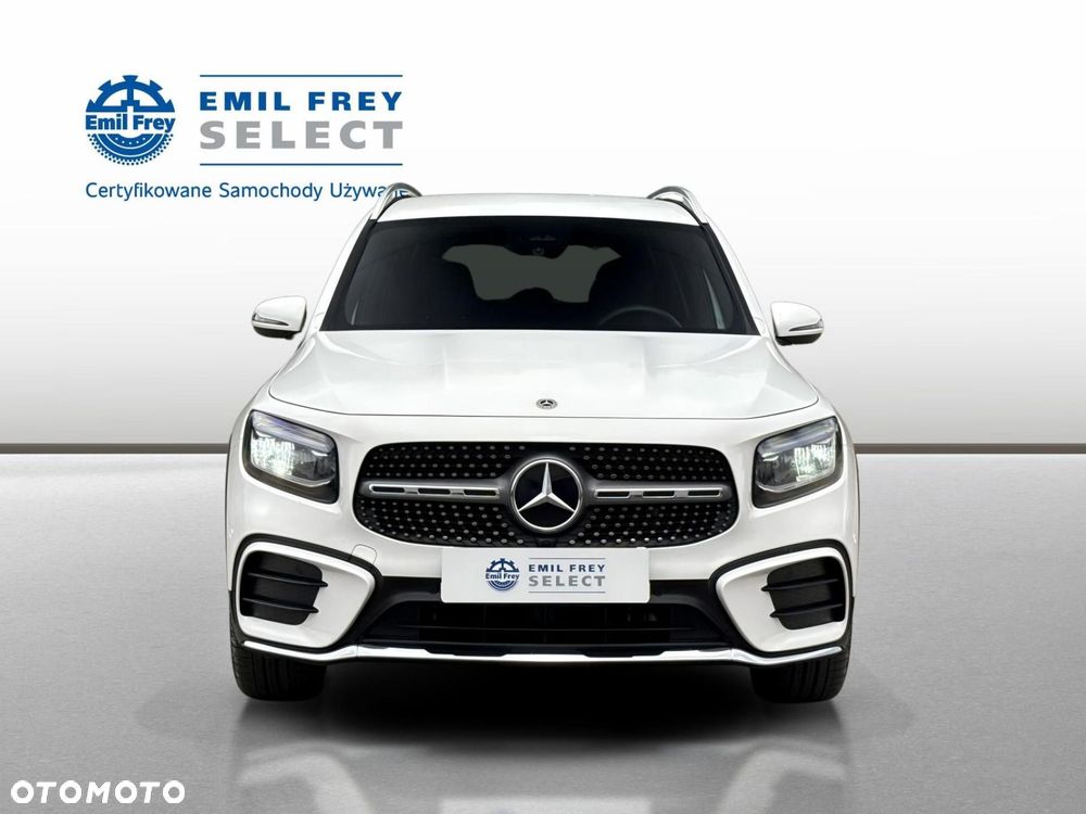 Mercedes-Benz GLB - 10