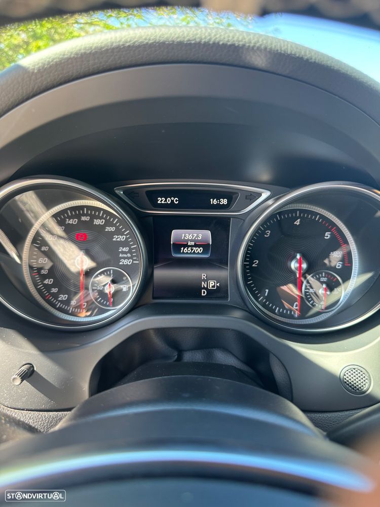 Mercedes-Benz CLA 180 d Shooting Brake AMG Line Aut. - 11