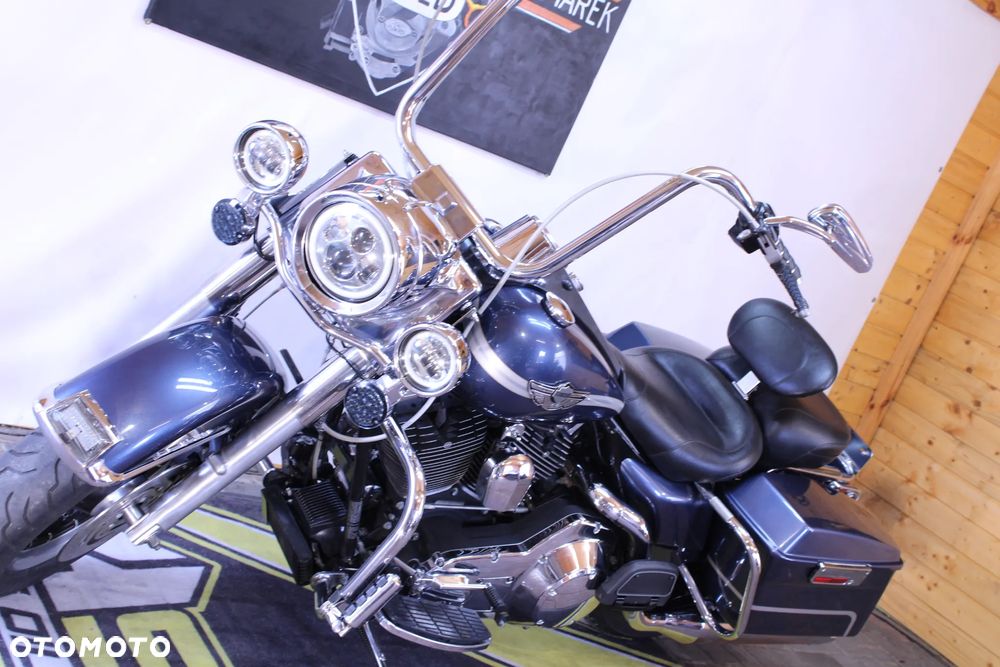 Harley-Davidson Touring Road King - 35