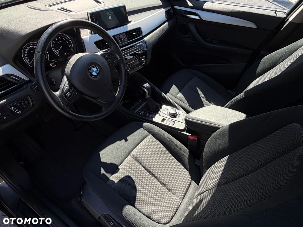 BMW X1 xDrive25e Advantage - 16