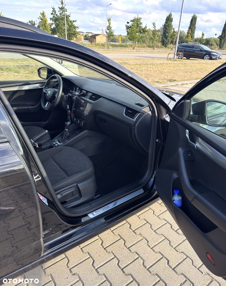 Skoda Octavia 2.0 TDI Ambition DSG - 10