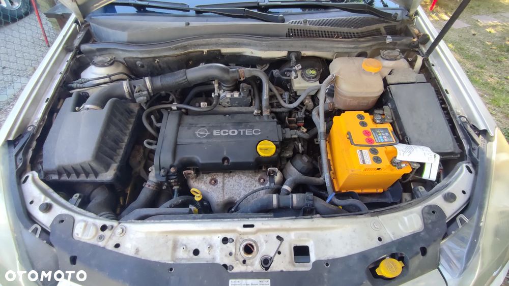 Opel Astra 1.4 Enjoy - 23