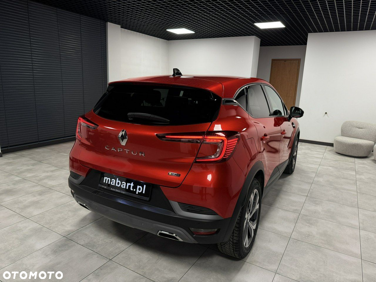 Renault Captur TCe Mild Hybrid 140 GPF TECHNO FAST TRACK - 5