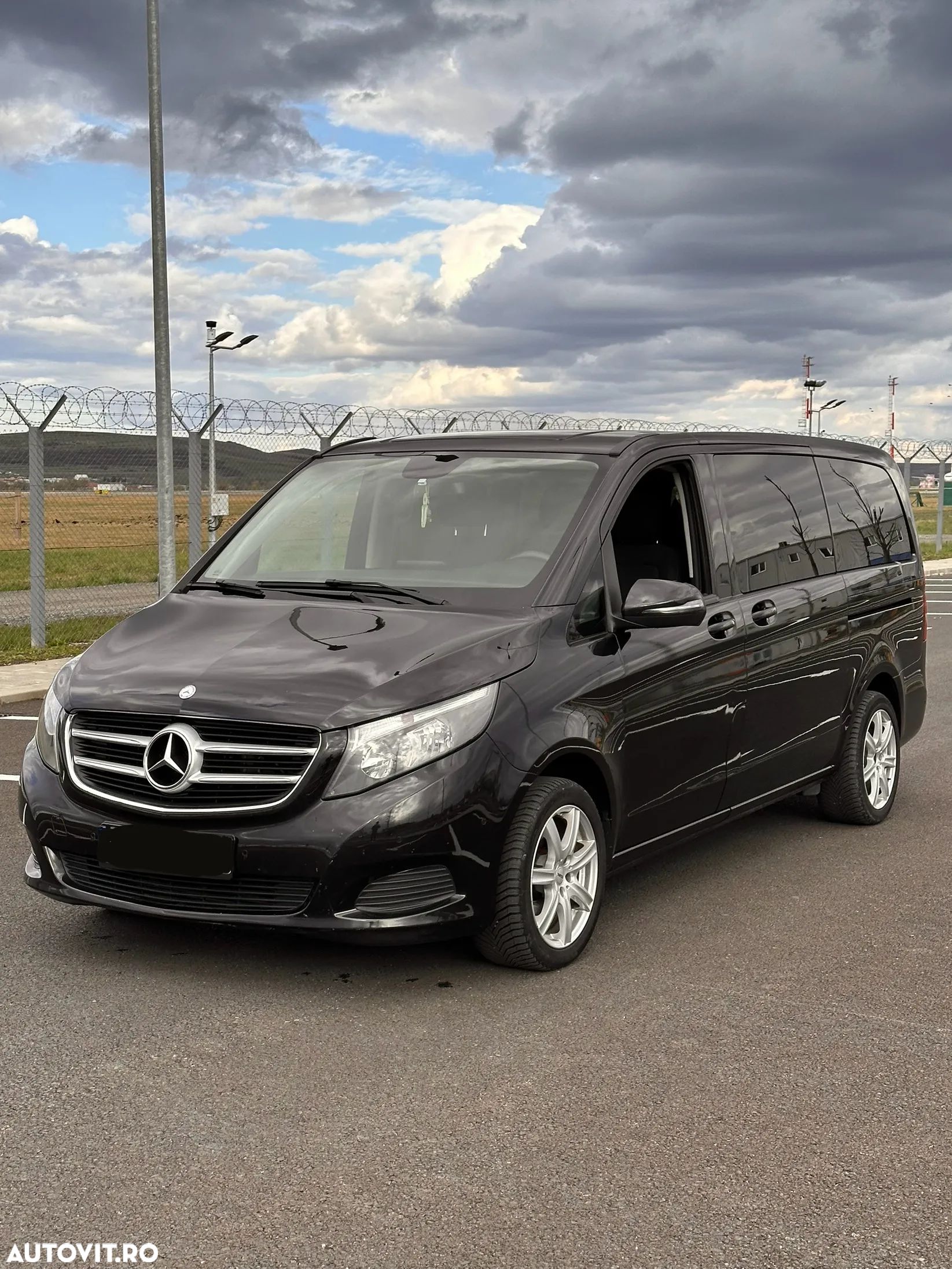 Mercedes-Benz V 220 d extralang 7G-TRONIC SCORE - 1