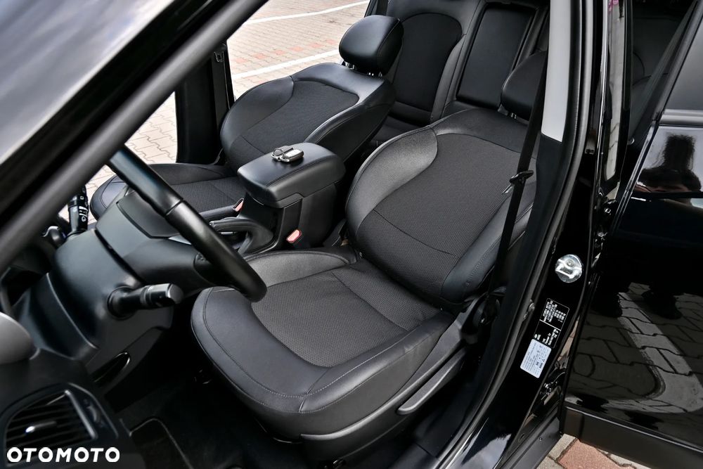 Hyundai ix35 1.6 GDI Premium 2WD - 31