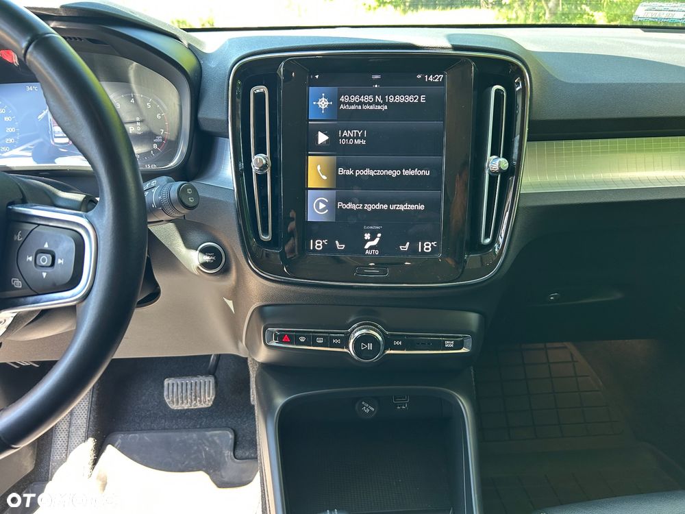 Volvo XC 40 T5 AWD Momentum - 13