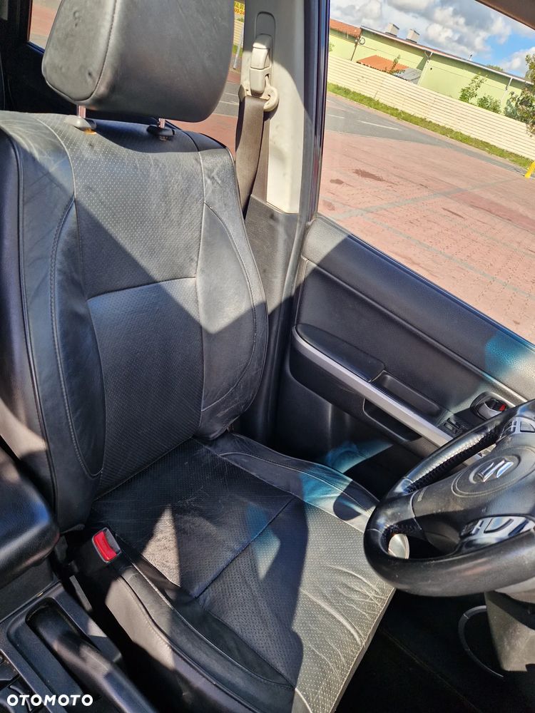 Suzuki Grand Vitara 1.9 DDiS Comfort DPF Limited - 13