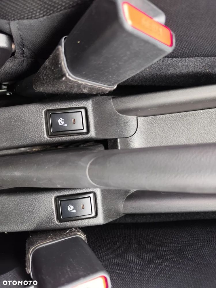 Suzuki Swift 1.0 Boosterjet (SHVS) Hybrid Comfort+ - 15