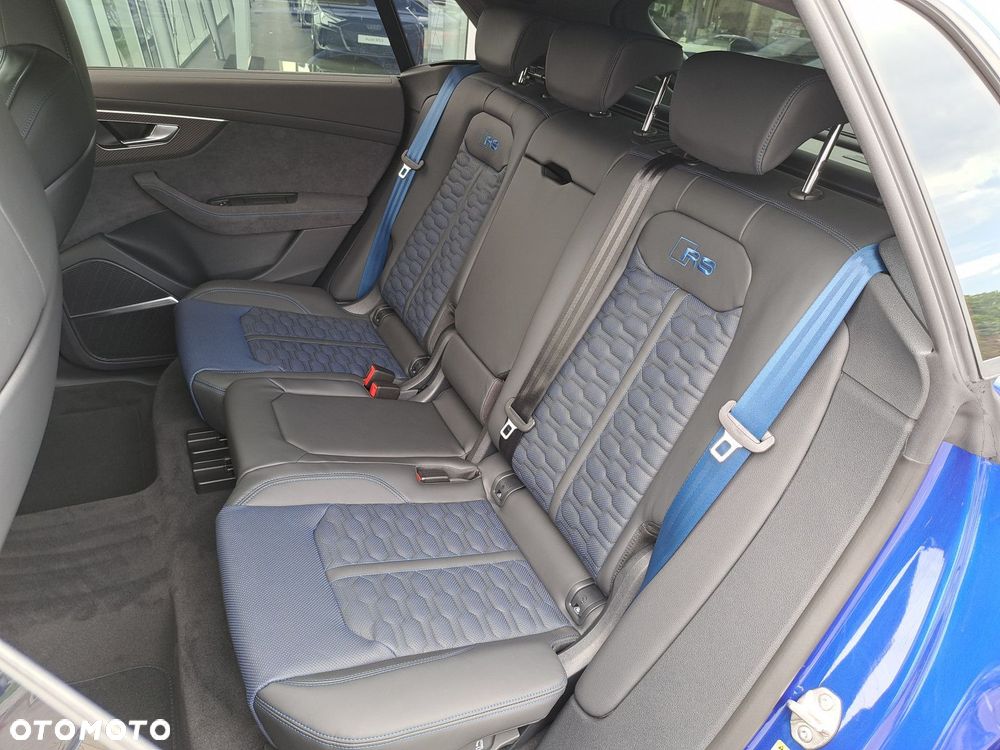 Audi RS Q8 - 18