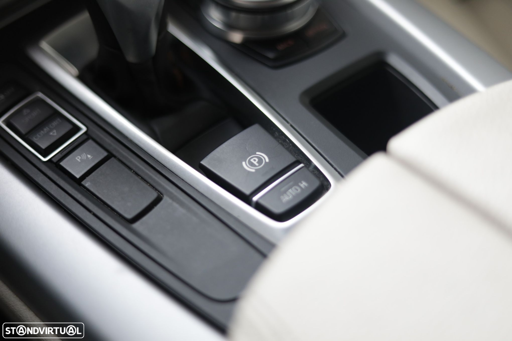 BMW X5 25 d sDrive Comfort 7L - 13