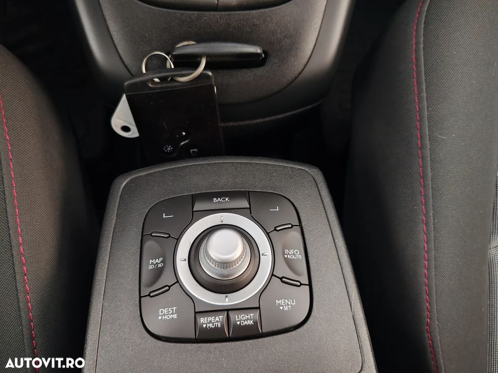 Renault Scenic - 9