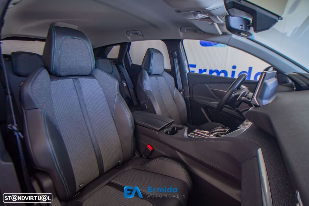 Peugeot 3008 1.6 Hybrid Allure Pack e-EAT8 - 22