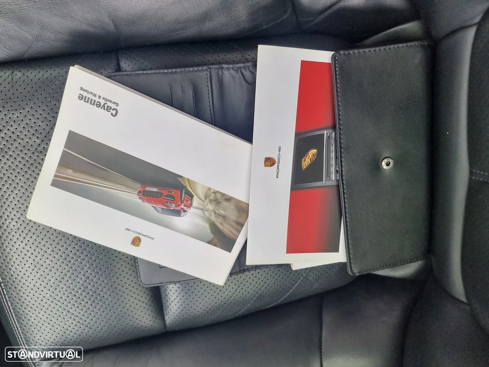 Porsche Cayenne Tiptronic S - 38