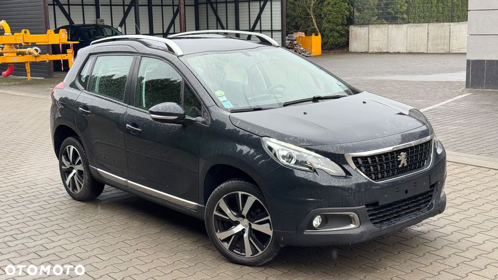Peugeot 2008 BlueHDi 100 Active - 12