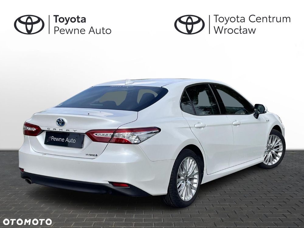Toyota Camry 2.5 Hybrid Executive CVT - 5