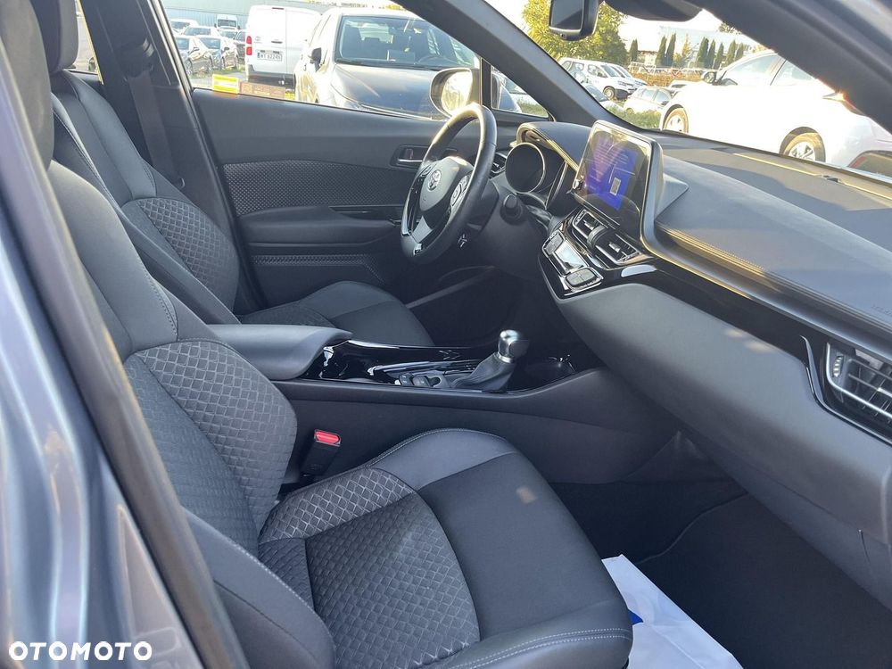 Toyota C-HR 2.0 Hybrid Style - 19